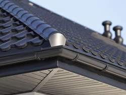The Benefits of Gutter Cleaning for Southern California Homes