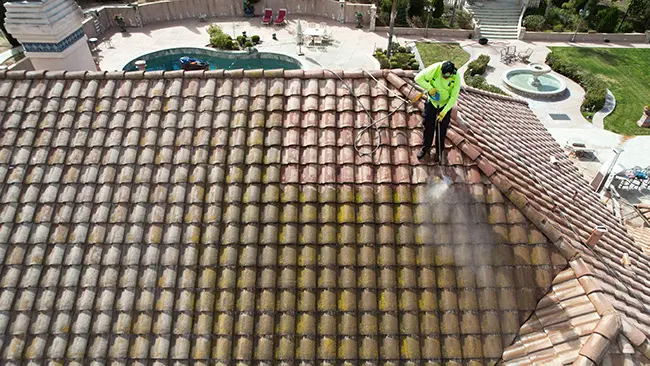 professional-pressure-wash-roof-cleaning-residential-algae-cleaning-service-riverside-california copy
